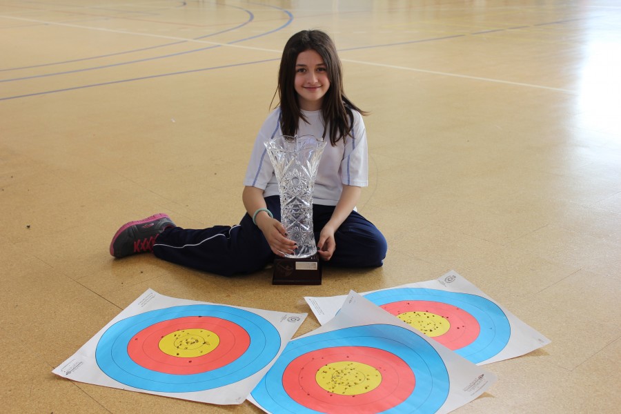 arquera infantil campeona